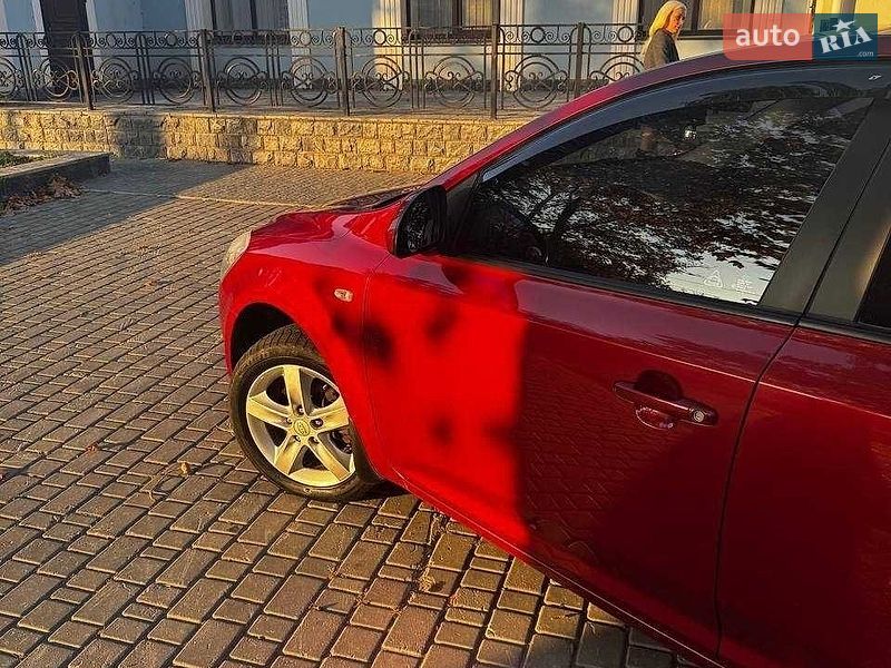 Хэтчбек Kia Ceed 2008 в Николаеве
