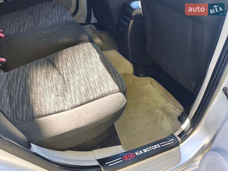 Хетчбек Kia Ceed 2008 в Ужгороді