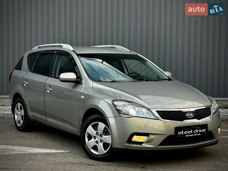 Универсал Kia Ceed 2010 в Николаеве фото 7 Универсал Kia Ceed 2010 в Николаеве