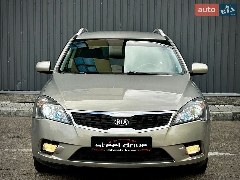 Универсал Kia Ceed 2010 в Николаеве фото 8 Универсал Kia Ceed 2010 в Николаеве