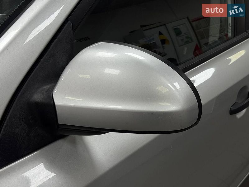 Хэтчбек Kia Ceed 2007 в Киеве