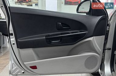 Хэтчбек Kia Ceed 2007 в Киеве