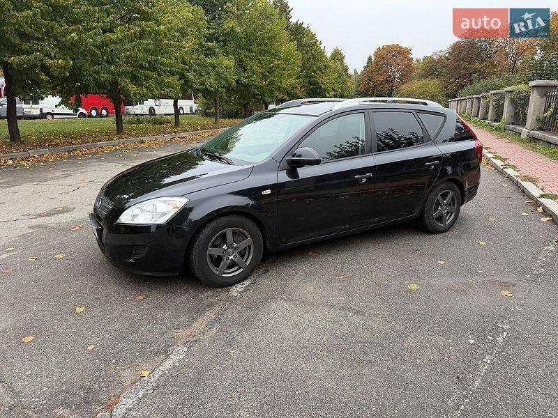 Универсал Kia Ceed 2008 в Умани