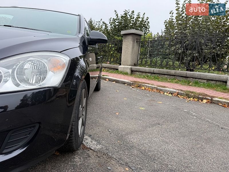 Универсал Kia Ceed 2008 в Умани