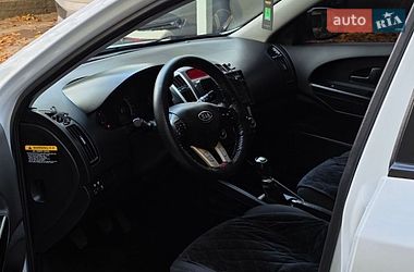 Універсал Kia Ceed 2011 в Дніпрі