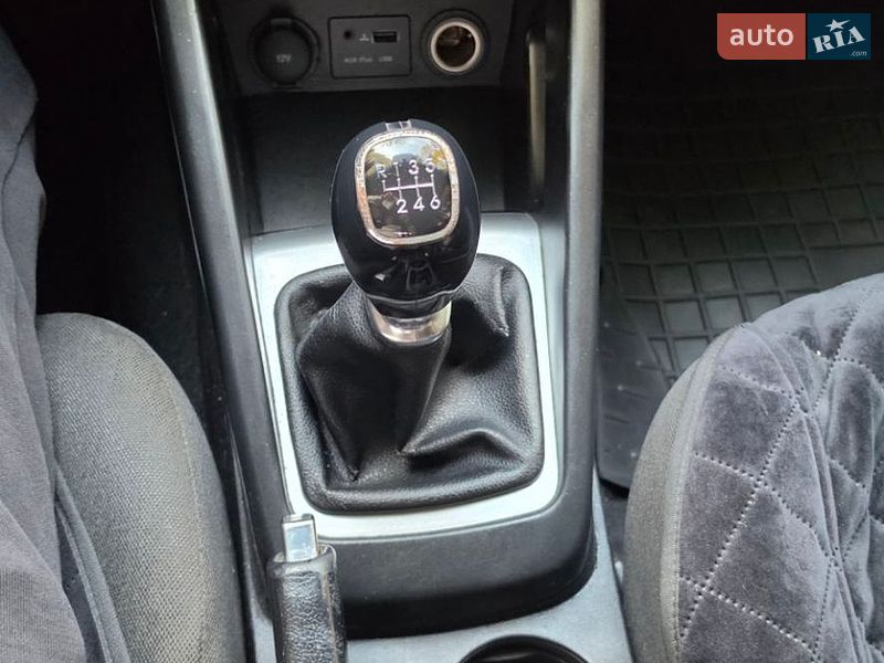 Універсал Kia Ceed 2011 в Дніпрі