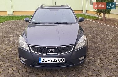 Универсал Kia Ceed 2010 в Стрые