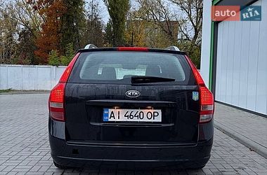 Универсал Kia Ceed 2010 в Житомире