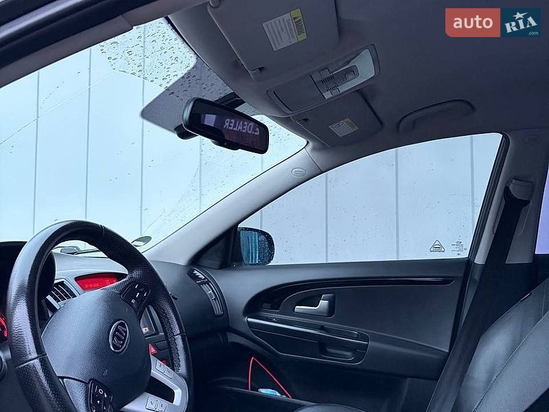 Универсал Kia Ceed 2010 в Житомире