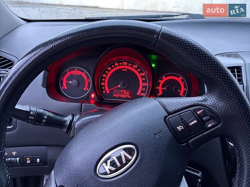 Универсал Kia Ceed 2010 в Житомире