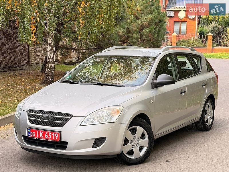 Універсал Kia Ceed 2008 в Рівному