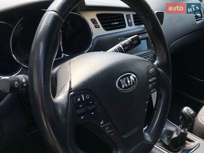 Універсал Kia Ceed 2014 в Сарнах