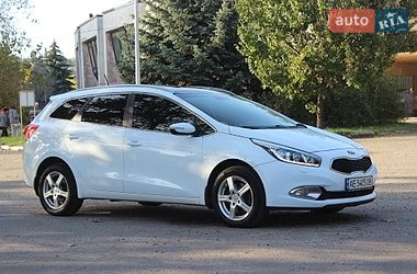 Универсал Kia Ceed 2013 в Днепре
