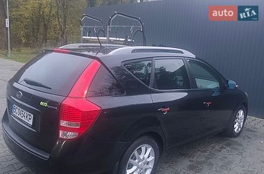Универсал Kia Ceed 2010 в Дрогобыче