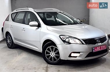 Універсал Kia Ceed 2010 в Стрию фото Універсал Kia Ceed 2010 в Стрию