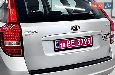 Універсал Kia Ceed 2010 в Стрию фото 4 Універсал Kia Ceed 2010 в Стрию
