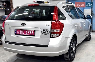 Універсал Kia Ceed 2010 в Стрию фото 15 Універсал Kia Ceed 2010 в Стрию