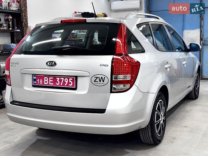 Універсал Kia Ceed 2010 в Стрию фото 15 Універсал Kia Ceed 2010 в Стрию