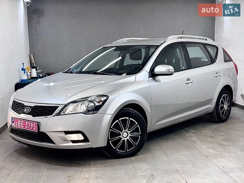 Універсал Kia Ceed 2010 в Стрию фото 37 Універсал Kia Ceed 2010 в Стрию