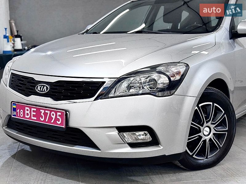 Універсал Kia Ceed 2010 в Стрию фото 42 Універсал Kia Ceed 2010 в Стрию
