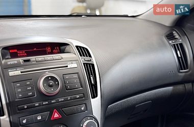 Універсал Kia Ceed 2010 в Стрию фото 129 Універсал Kia Ceed 2010 в Стрию
