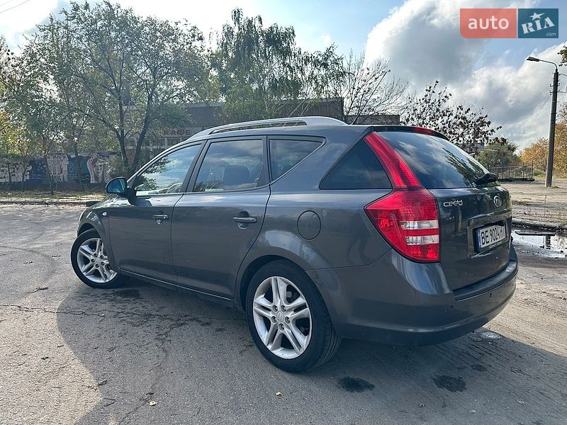 Универсал Kia Ceed 2008 в Николаеве фото 3 Универсал Kia Ceed 2008 в Николаеве