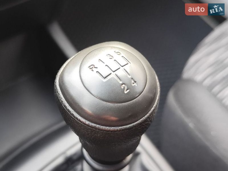 Хэтчбек Kia Ceed 2008 в Чернигове