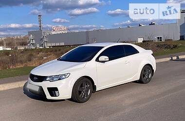 Купе Kia Cerato Koup 2010 в Кривому Розі