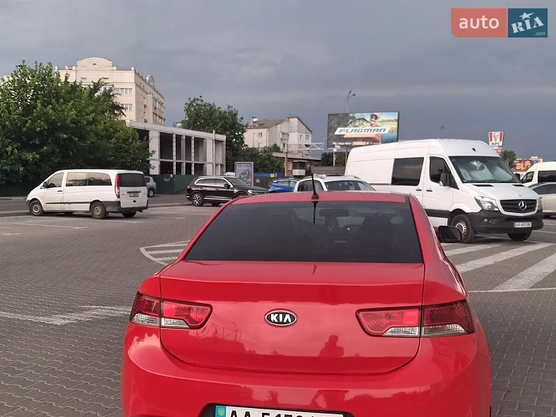 Kia Cerato Koup 2012 VIN KNAFU611AC5600420 фото оголошення 5 з 43