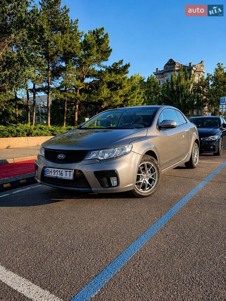 2010 Kia Cerato - мініатюра 12