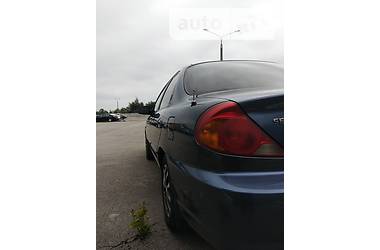 Седан Kia Cerato 2003 в Житомире