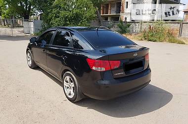 Седан Kia Cerato 2010 в Одессе