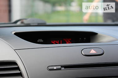 Седан Kia Cerato 2014 в 