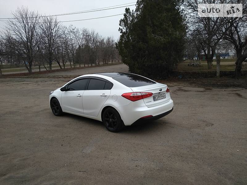 Седан Kia Cerato 2013 в Вознесенську