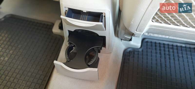 Седан Kia Cerato 2005 в Ужгороде