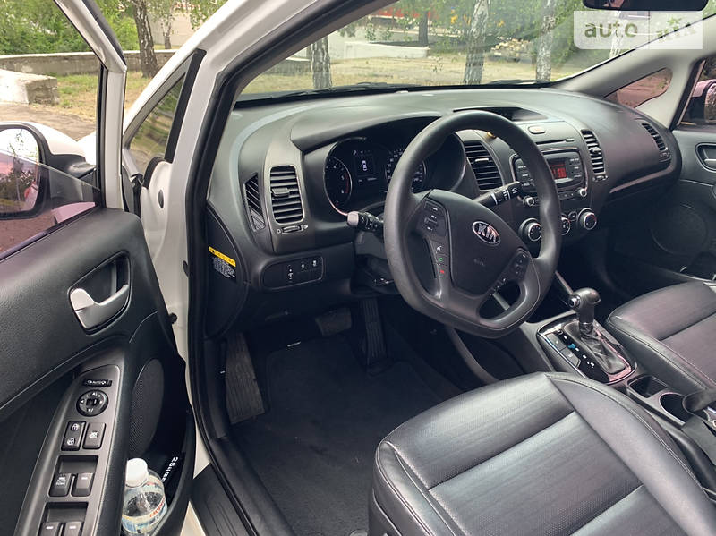 Седан Kia Cerato 2017 в Києві