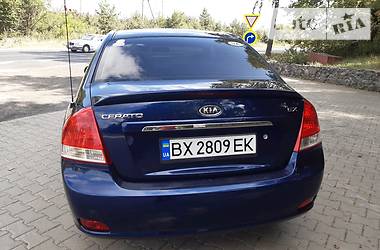 Седан Kia Cerato 2007 в Хмельницком