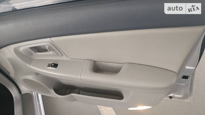 Седан Kia Cerato 2006 в Киеве