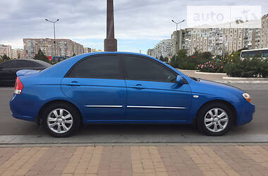 Седан Kia Cerato 2008 в Южном