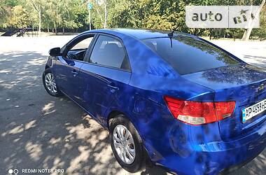 Седан Kia Cerato 2009 в Запорожье