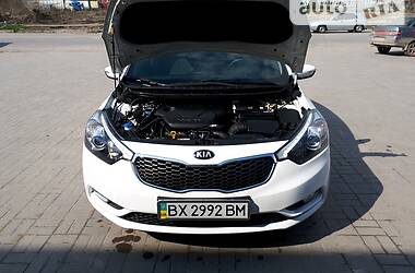 Седан Kia Cerato 2013 в Кам'янець-Подільському