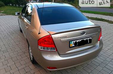 Седан Kia Cerato 2008 в Мариуполе