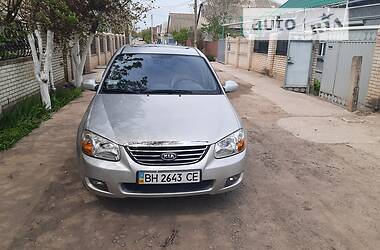 Хэтчбек Kia Cerato 2008 в Измаиле