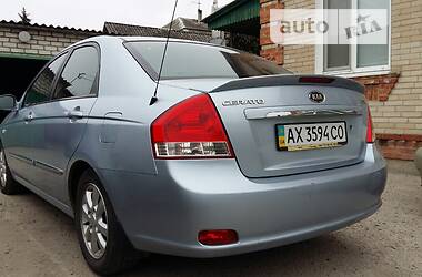 Седан Kia Cerato 2007 в Полтаве