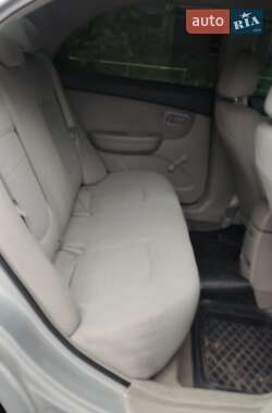 Седан Kia Cerato 2007 в 
