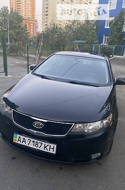 Седан Kia Cerato 2009 в 