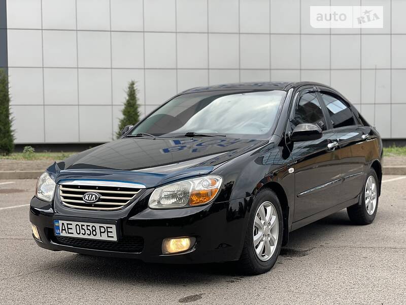 Седан Kia Cerato 2007 в Кривом Роге