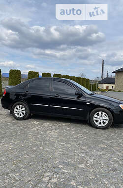 Седан Kia Cerato 2008 в 