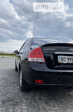 Седан Kia Cerato 2008 в 