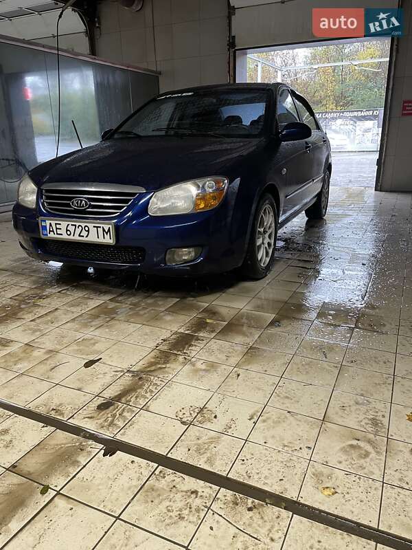 Седан Kia Cerato 2007 в Краматорске